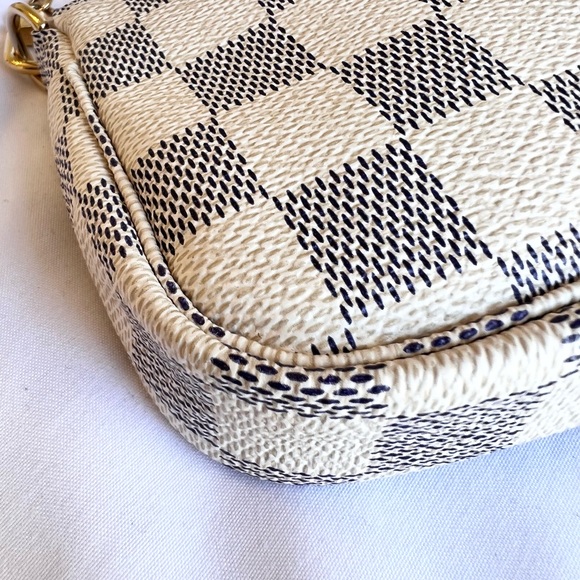 Authentic Louis Vuitton Damier Azur Mini Pochette - Picture 7 of 10